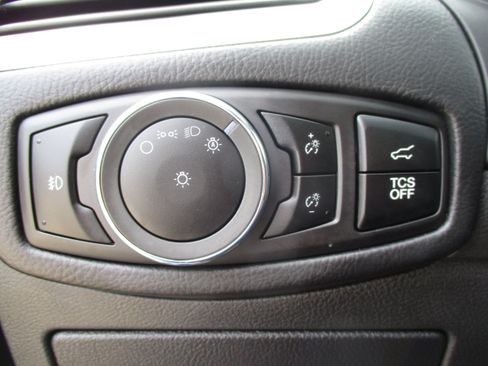Used 2024 Ford Edge Titanium AWD/4WD image 32