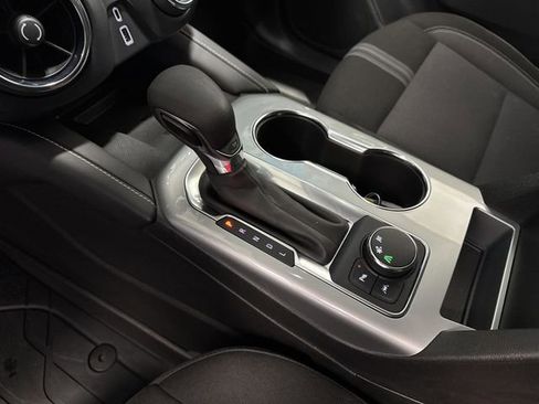 Certified 2025 Chevrolet Blazer LT w/ Convenience Package FWD image 19