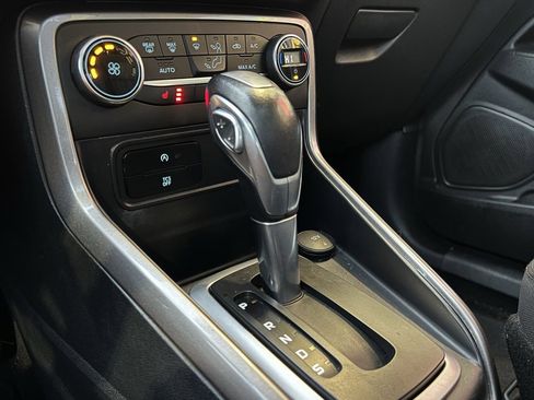 Used 2019 Ford EcoSport SE image 50