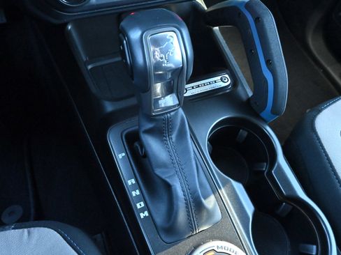 Used 2023 Ford Bronco Wildtrak image 20