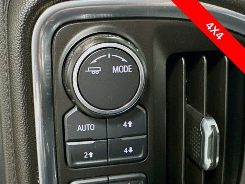 Used 2020 Chevrolet Silverado 1500 LTZ w/ LTZ Premium Package AWD/4WD image 37