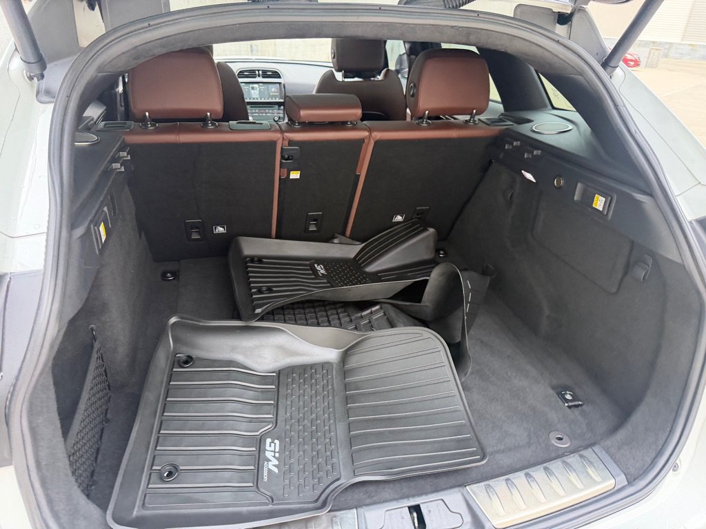 Used 2019 Jaguar F-PACE S AWD/4WD image 26