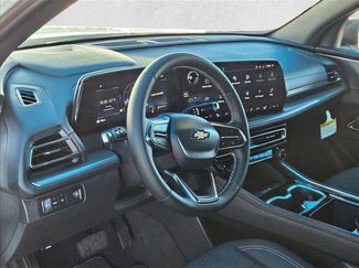 New 2026 Chevrolet Traverse LT w/ Sun and Wheel Package video 3