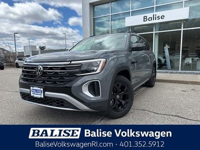 New 2026 Volkswagen Atlas Peak Edition