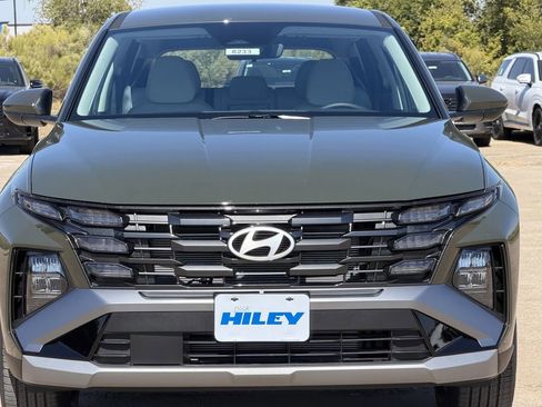 New 2026 Hyundai Tucson SE image 8