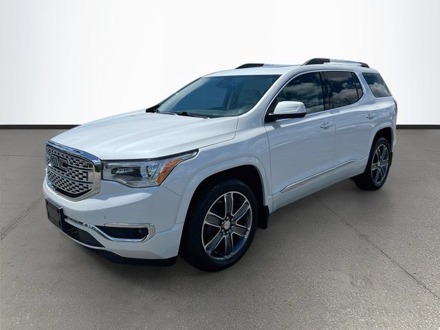 Used 2019 GMC Acadia Denali w/ Technology Package AWD/4WD image 3