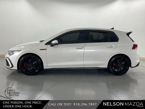 Used 2023 Volkswagen GTI SE image 9