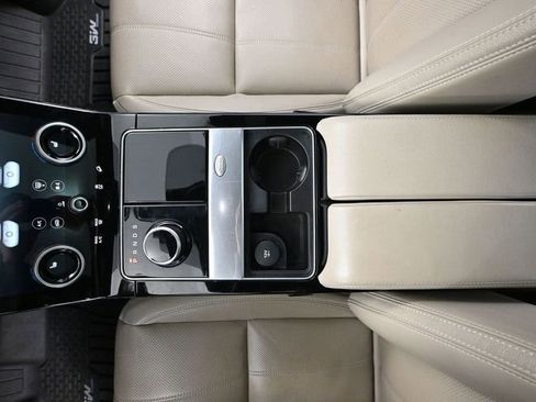 Used 2020 Land Rover Range Rover Velar R-Dynamic S image 38