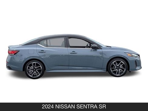 Used 2024 Nissan Sentra SR FWD image 6