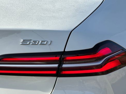 New 2026 BMW 530i w/ Premium Package RWD image 11