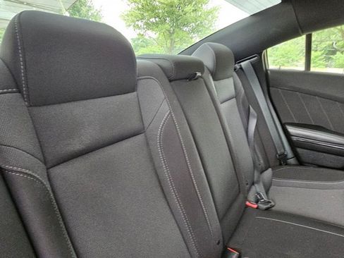 Used 2017 Dodge Charger R/T w/ Navigation & Travel Group RWD image 15