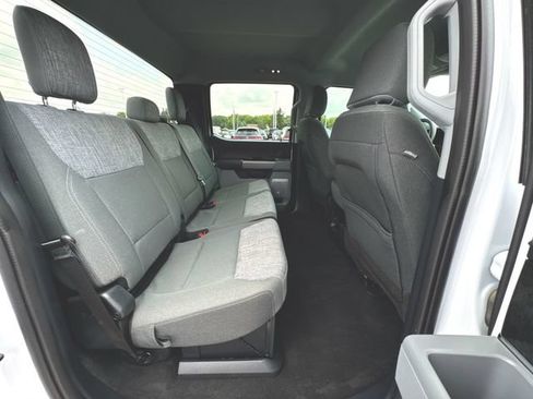 Used 2023 Ford F250 XLT w/ Black Appearance Package AWD/4WD image 27