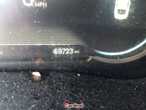 Used 2022 Genesis G70 2.0T image 35