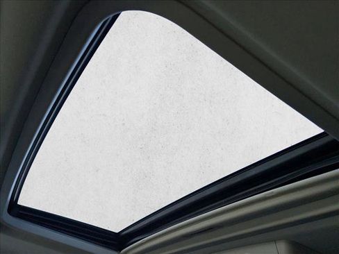 Used 2013 Cadillac Escalade Luxury image 16