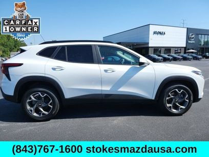 Used 2024 Chevrolet Trax LT w/ Sunroof Package