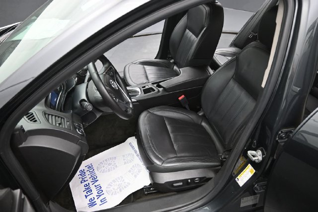 Used 2015 Buick Regal Premium FWD image 19