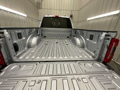 Used 2024 Ford F250 Lariat w/ Lariat Ultimate Package AWD/4WD image 23