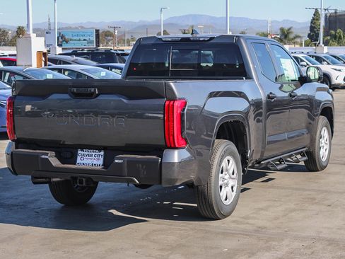 New 2026 Toyota Tundra SR image 9