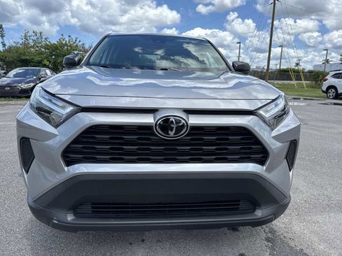 Used 2024 Toyota RAV4 LE FWD image 9