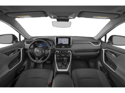 Used 2025 Toyota RAV4 XLE AWD/4WD image 8