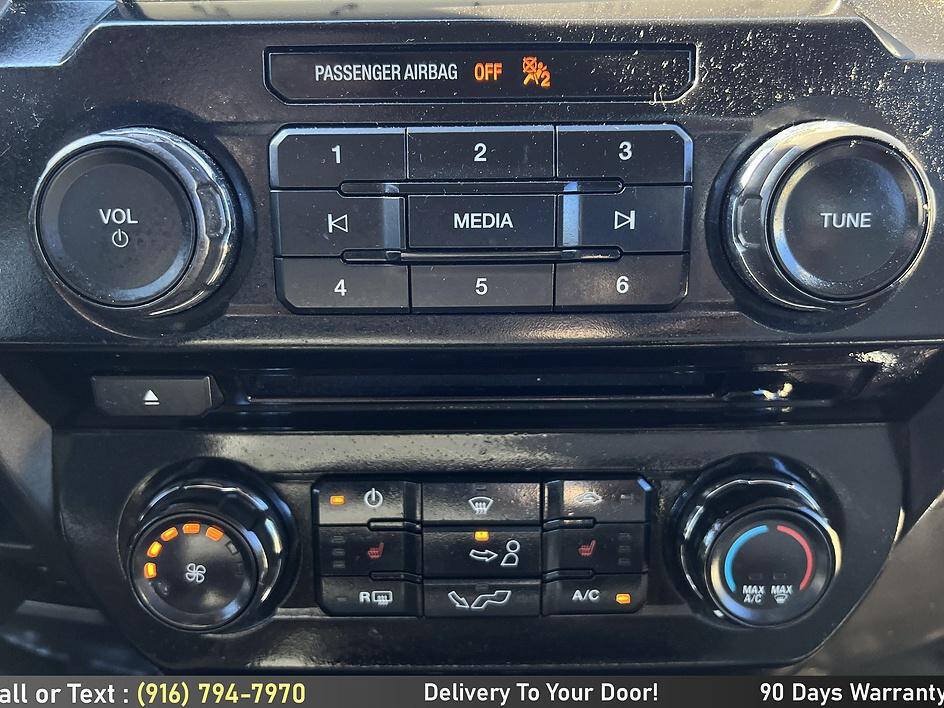 Used 2017 Ford F150 XLT w/ Equipment Group 302A Luxury AWD/4WD image 23