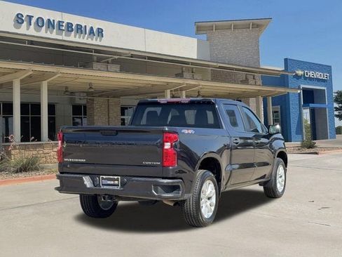 Used 2023 Chevrolet Silverado 1500 Custom AWD/4WD image 5