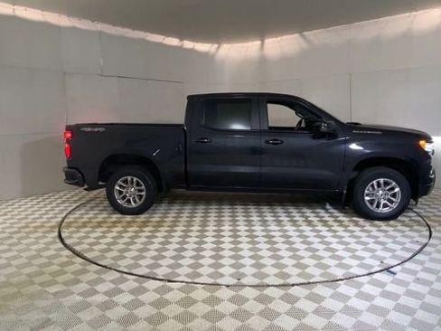 Used 2023 Chevrolet Silverado 1500 RST image 9