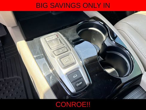 Used 2016 Honda Pilot Touring image 20