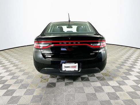 Used 2016 Dodge Dart SXT image 9