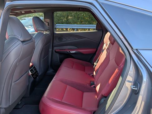 Certified 2023 Lexus RX 500h F Sport image 16