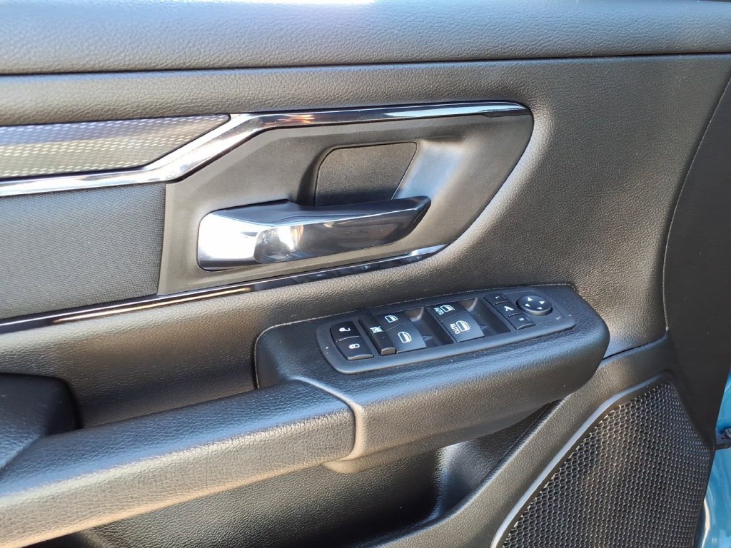 Used 2024 RAM 1500 Big Horn AWD/4WD image 4