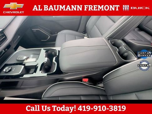 Used 2025 Buick Enclave Preferred AWD/4WD image 22