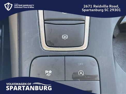 Used 2022 Ford Escape SEL image 32