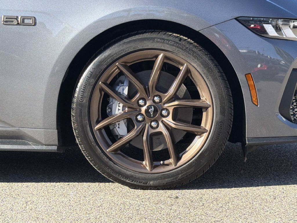 Used 2024 Ford Mustang GT Premium RWD image 7