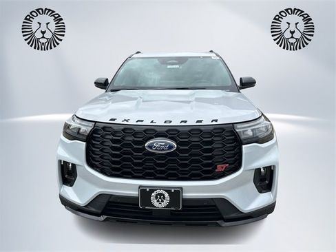 New 2026 Ford Explorer ST w/ Sun And Sound Package image 2