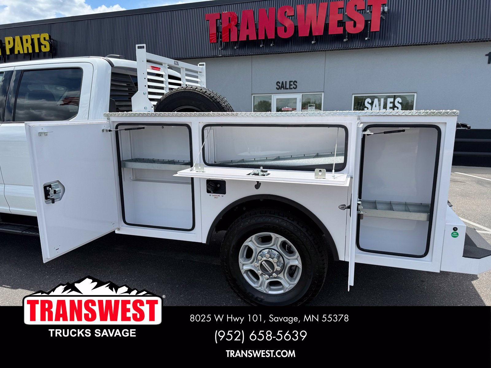 Used 2025 Ford F350 XLT AWD/4WD image 22