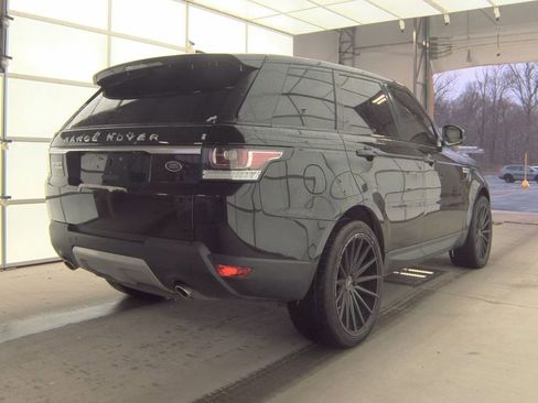 Used 2017 Land Rover Range Rover Sport HSE image 3