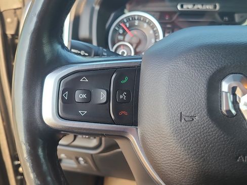 Used 2019 RAM 1500 Big Horn AWD/4WD image 33
