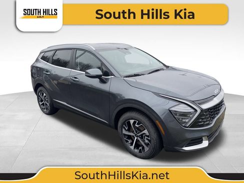 Used 2025 Kia Sportage EX image 1