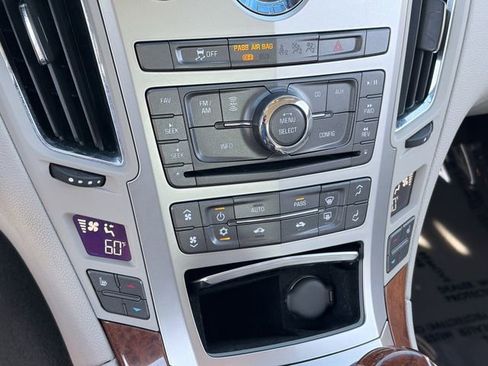 Used 2012 Cadillac CTS Luxury RWD image 16