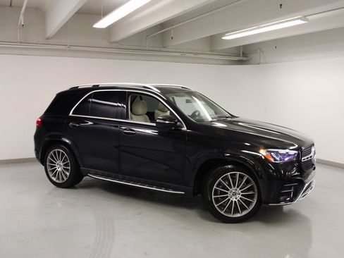 New 2026 Mercedes-Benz GLE 450 4MATIC image 4