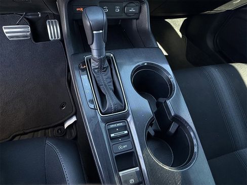 Used 2025 Honda Civic Sport image 21