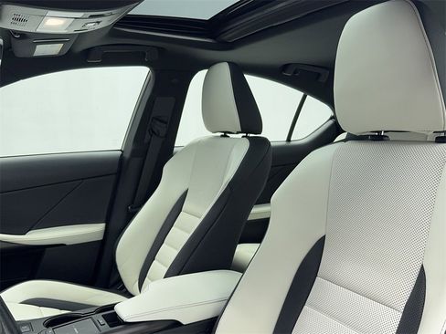 Used 2023 Lexus IS 350 F Sport w/ Memory Package image 34