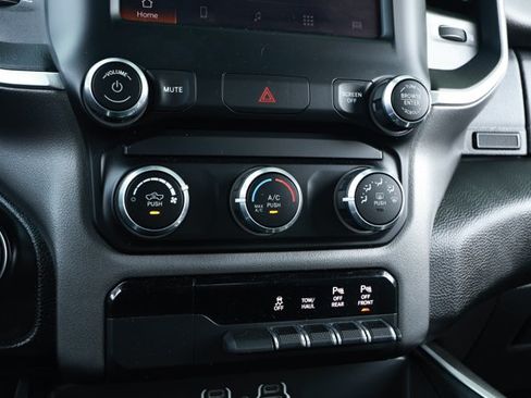 Used 2022 RAM 1500 Big Horn RWD image 19