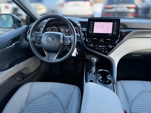 Used 2024 Toyota Camry SE w/ Cold Weather Package image 12