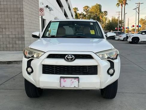 Used 2015 Toyota 4Runner SR5 Premium AWD/4WD image 2