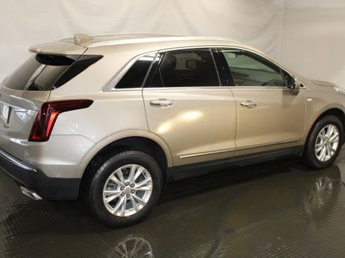Certified 2023 Cadillac XT5 Luxury AWD/4WD image 6