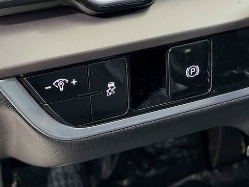 Certified 2023 Kia Sportage EX image 10