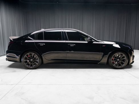 Used 2024 Cadillac CT5 V Blackwing w/ Parking Package RWD image 15