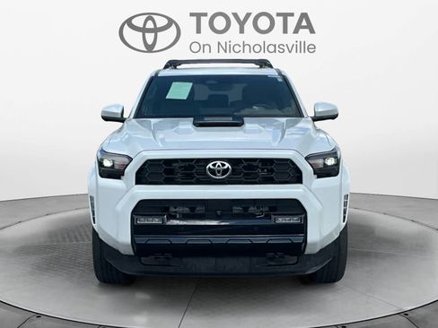 Used 2025 Toyota 4Runner TRD Sport Premium AWD/4WD image 8